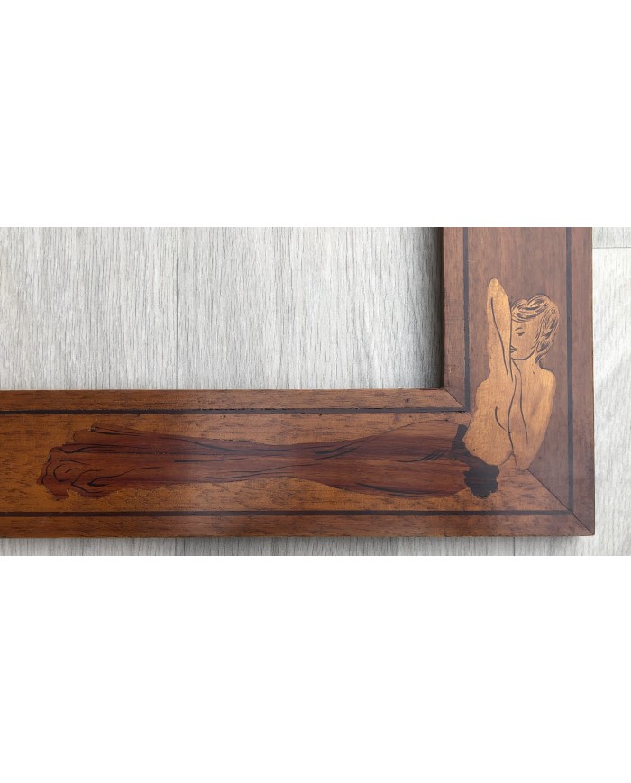 Cornice classica noce intarsio donna. PEZZO UNICO!