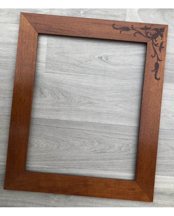 Cornice classica artigiana noce intarsio fiore stilizzato PEZZO UNICO!