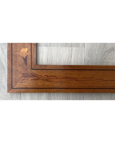Cornice classica artigiana noce intarsio fiore. PEZZO UNICO!