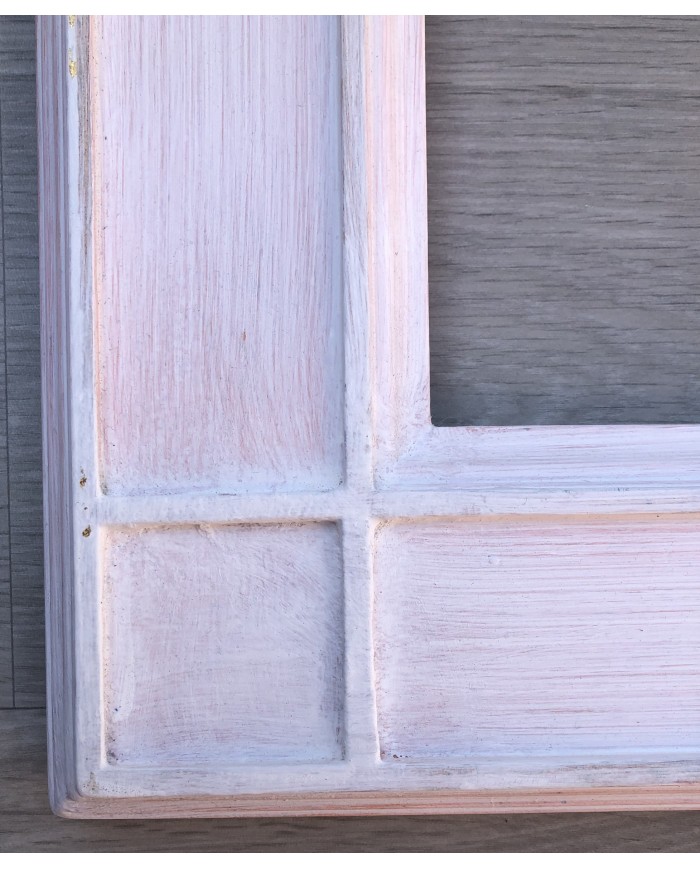 cornice moderna, sbiancata, sagoma a scaletta