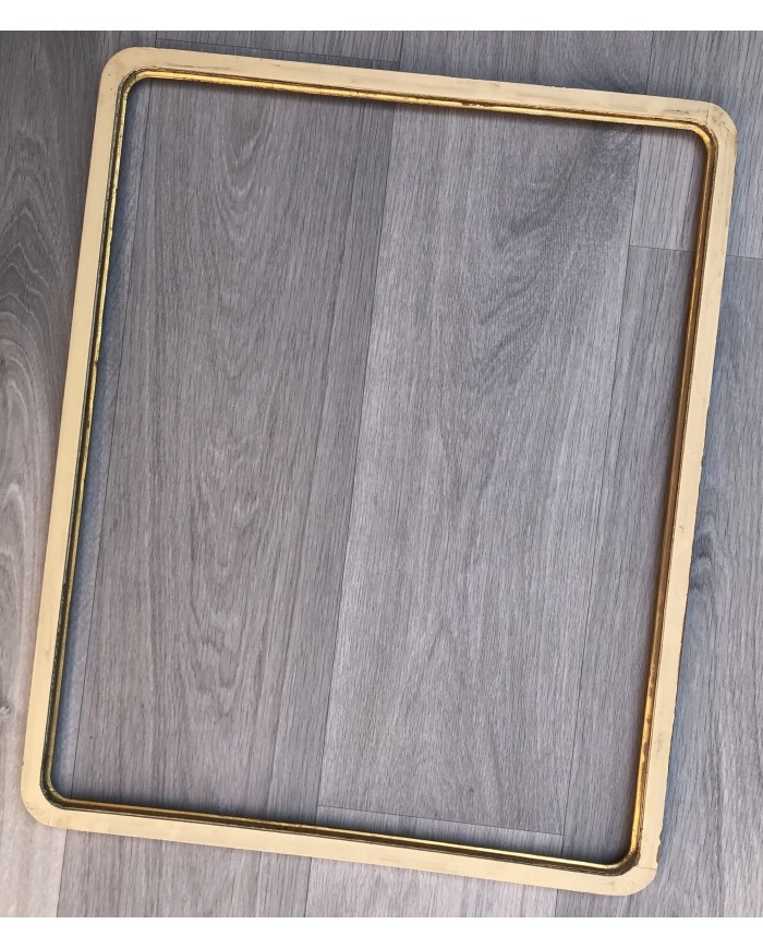 cornice del passato color avorio filo oro con angoli tondi