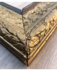 cornice del passato vintage stile Liberty dorata